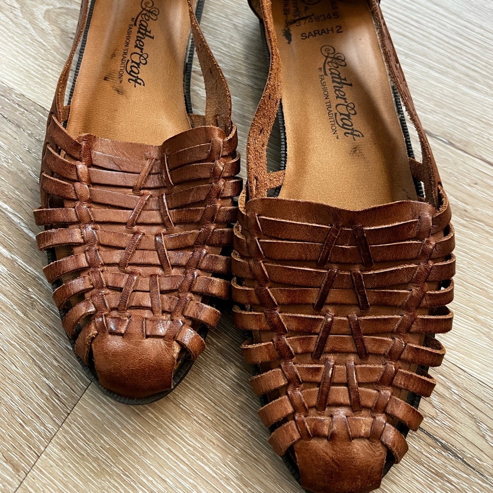 Leather Craft Brown huaraches for Women